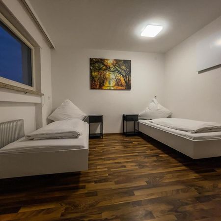 Budget Studio - 2 Einzelbetten - Parkplatz Dornbirn Extérieur photo